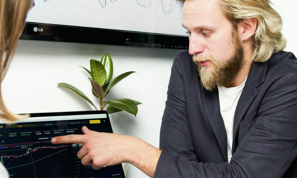 How to Hire an AI Consultant: A Step-by-Step Guide